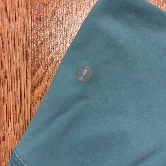Lululemon Athletica Blue Leggings - Picture 2 of 3